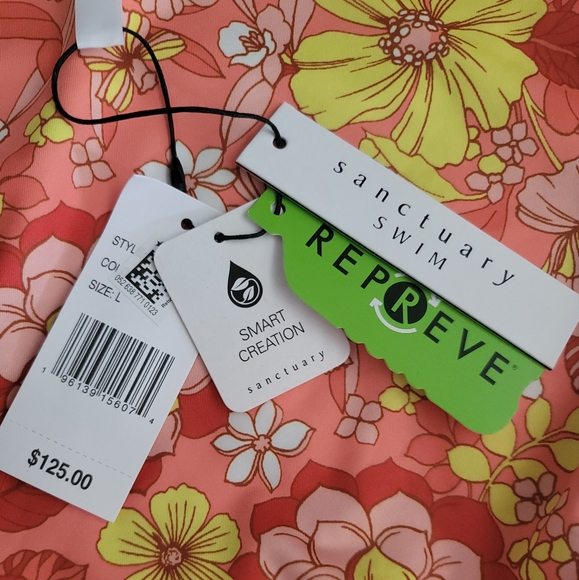 Sanctuary Reversible Printed Halter Swimsuit NWT - Size Large - Picture 8 of 10